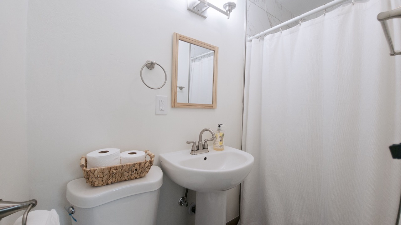 Photo of Bathroom in Parrot Cove