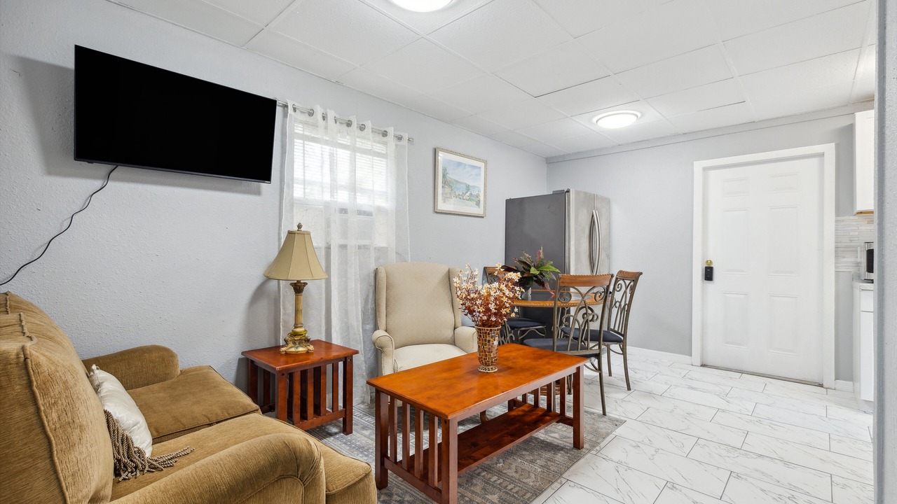 Photo of Livingroom in Taft