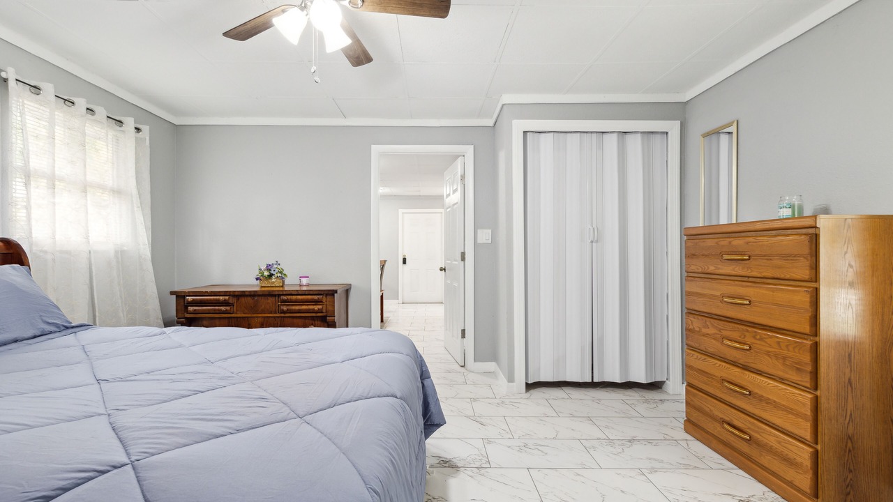 Photo of Bedroom in Taft