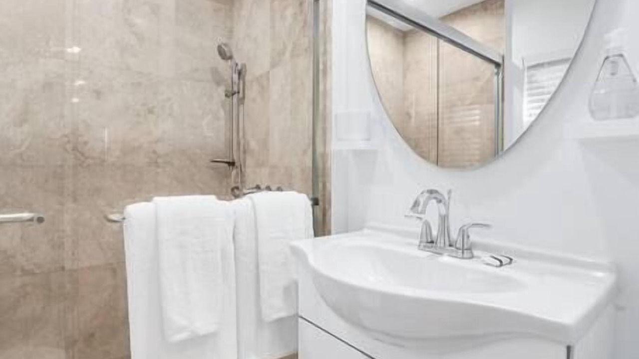 Photo of Bathroom in Southwest Coconut Grove