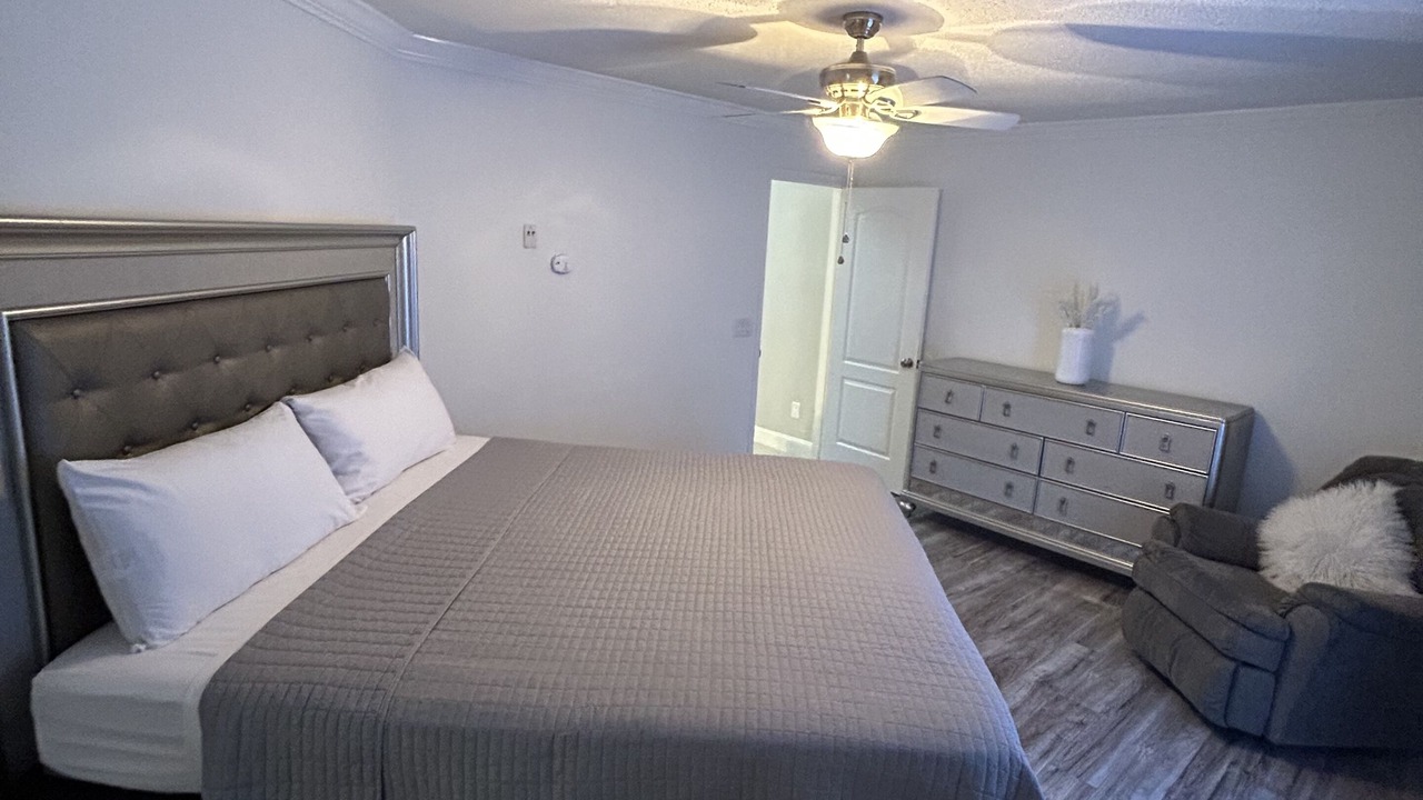 Photo of Bedroom in Lutz