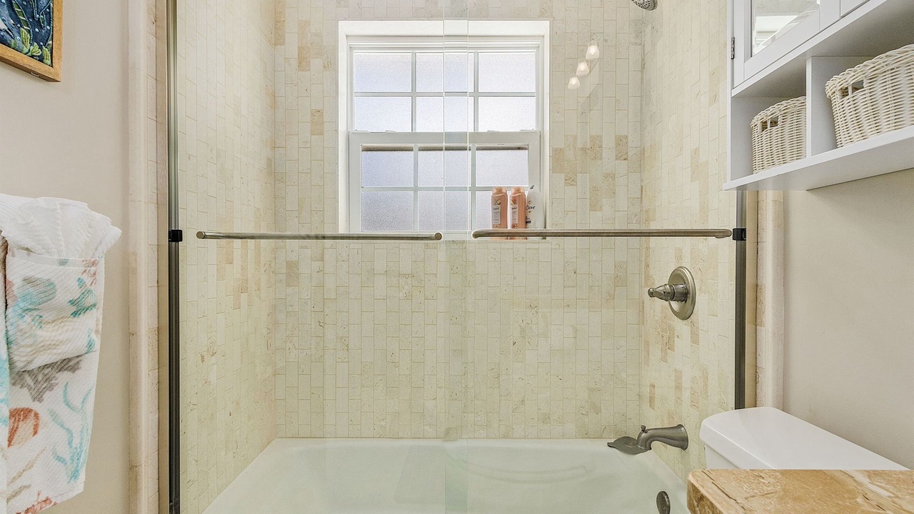 Photo of Bedroom in Lake Park