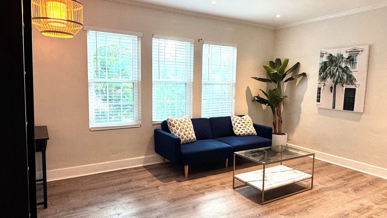 Photo of Livingroom in Southside