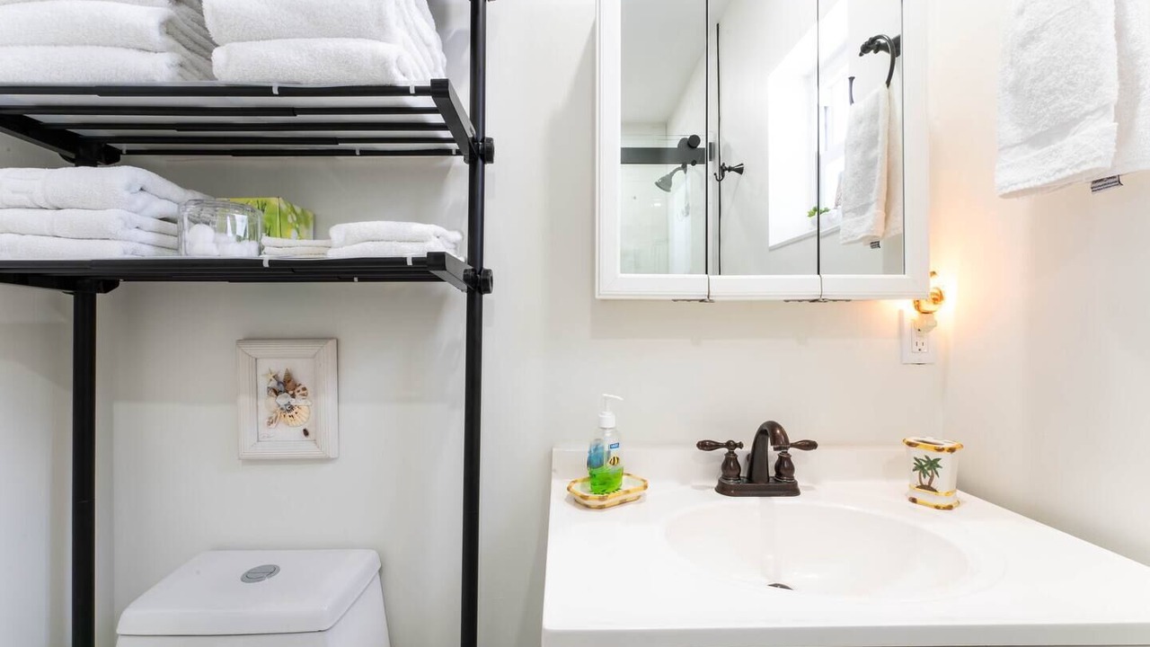 Photo of Bathroom in Monroe County