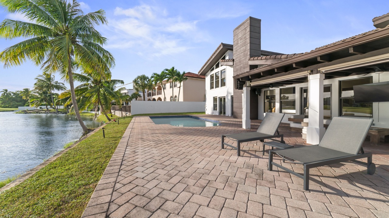 Photo of Outdoor in Miramar