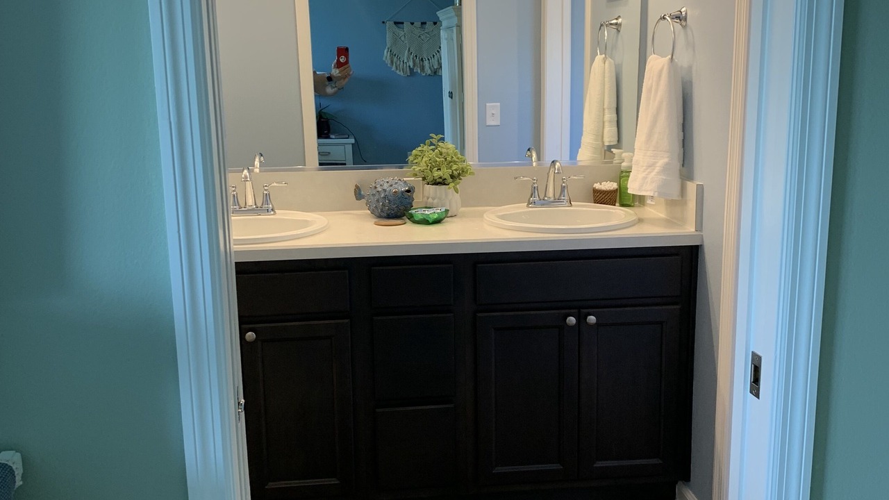 Photo of Bathroom in Candler