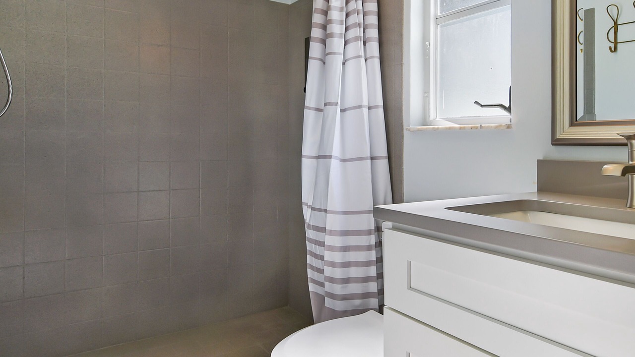 Photo of Bathroom in Palm Harbor