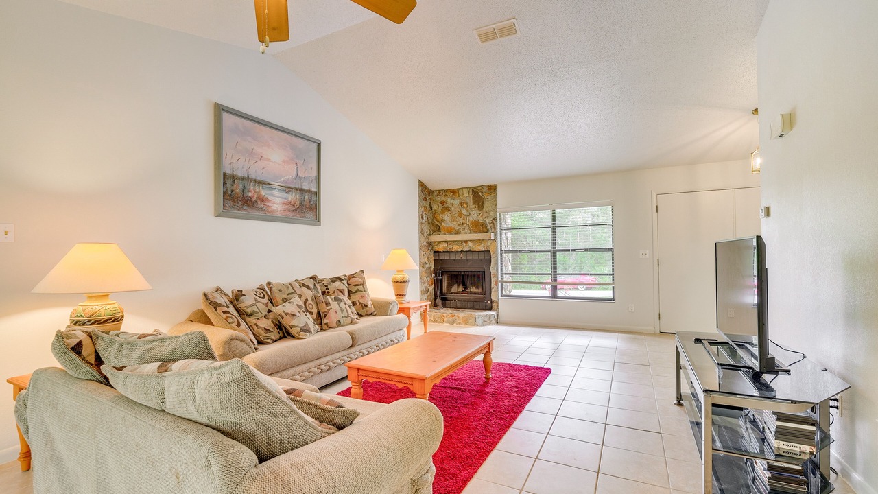 Photo of Livingroom in Dunnellon