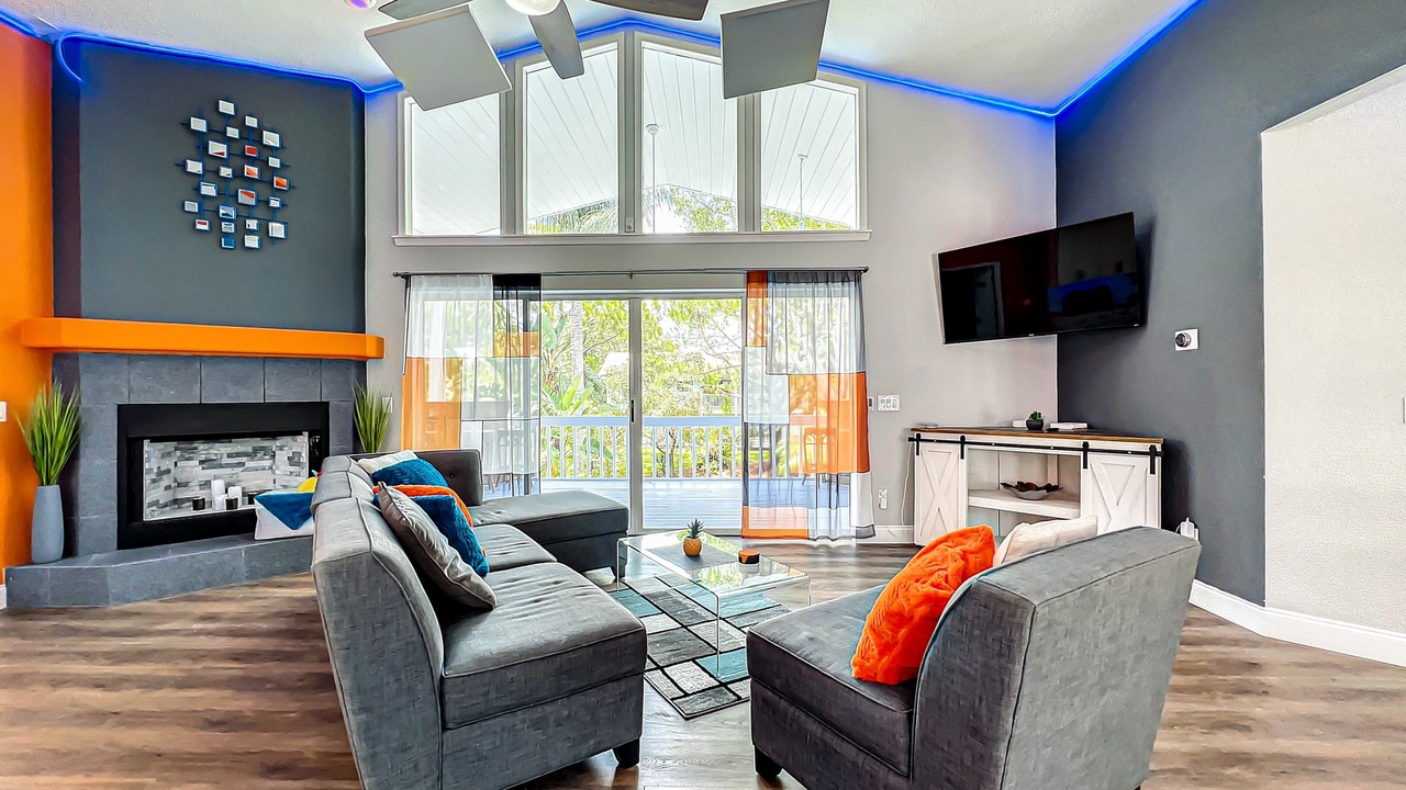 Photo of Livingroom in Ozona