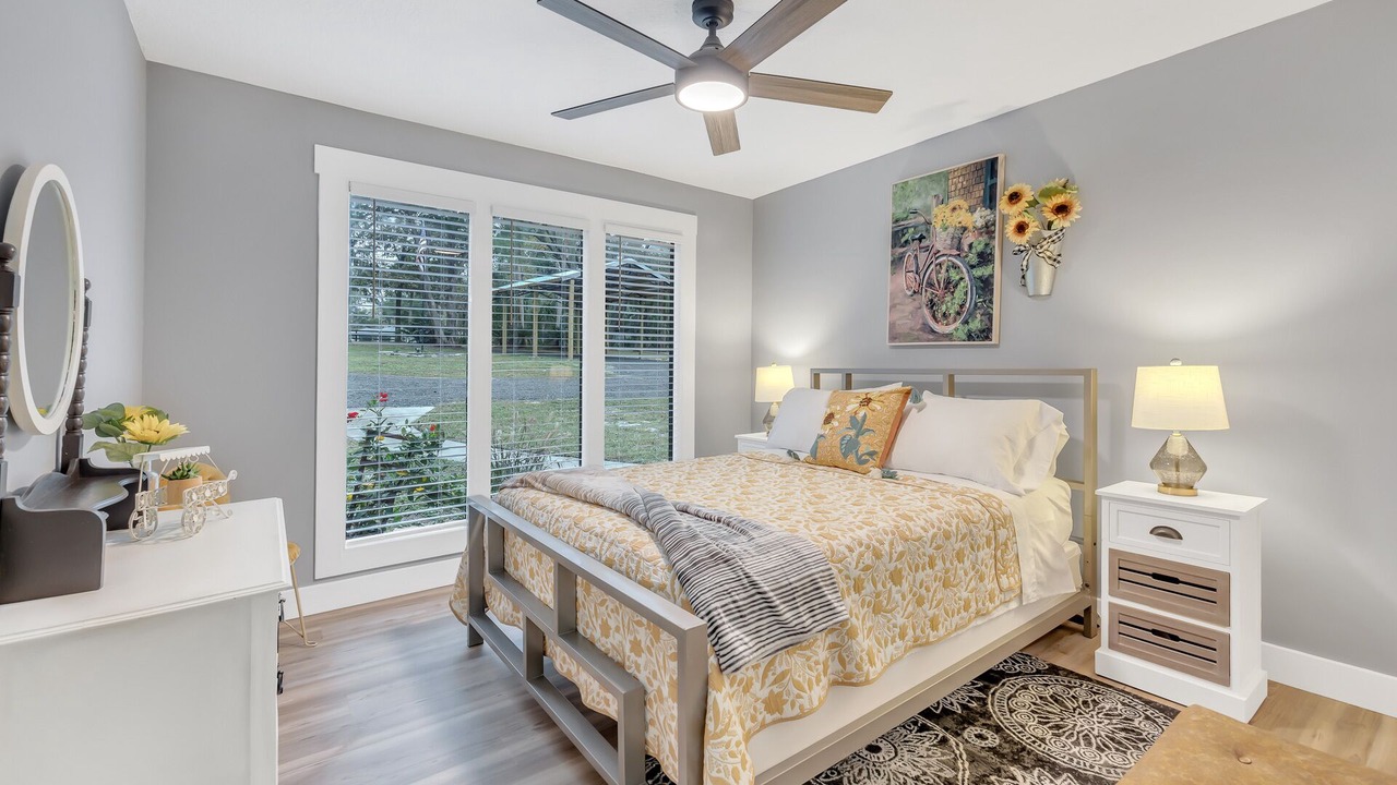 Photo of Bedroom in Doctors Inlet