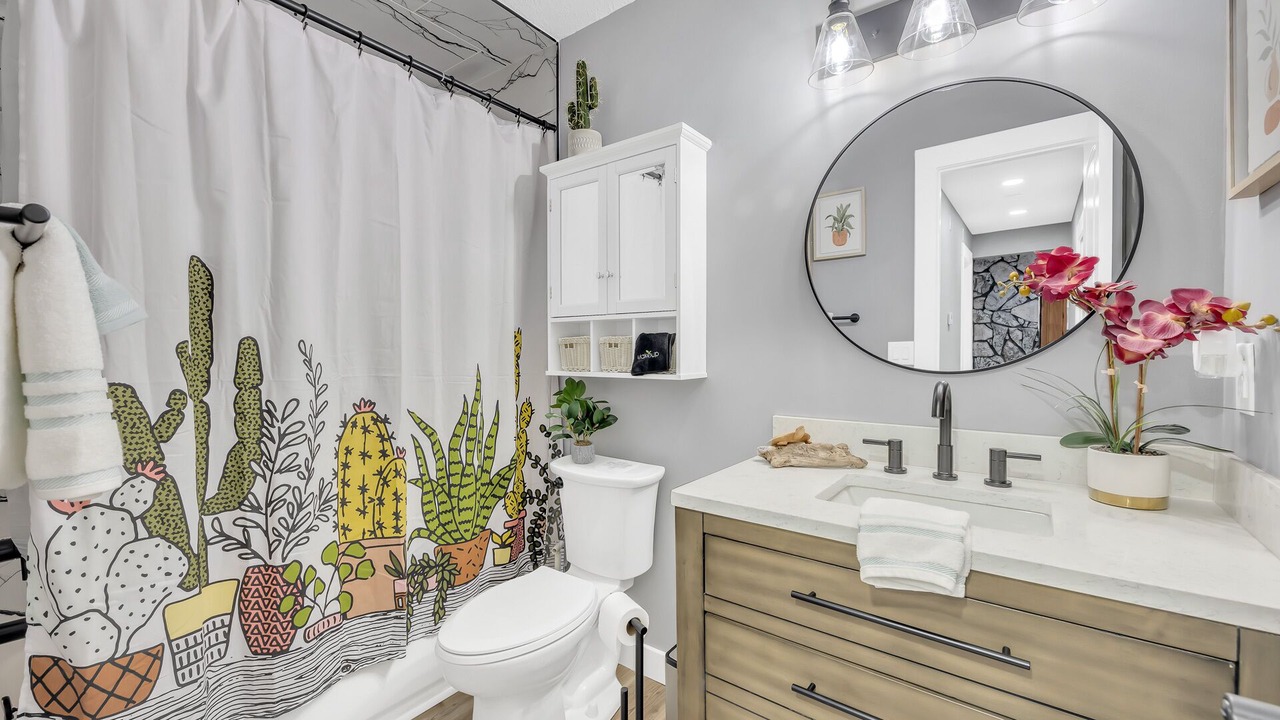 Photo of Bathroom in Doctors Inlet