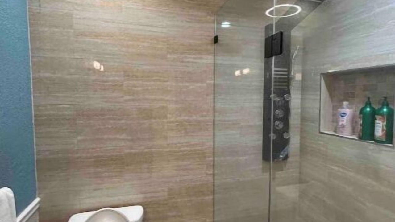 Photo of Bathroom in North Lauderdale
