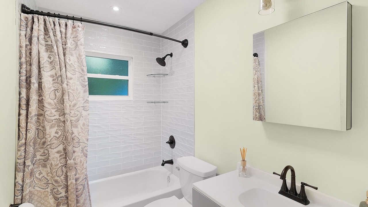 Photo of Bathroom in Belleview