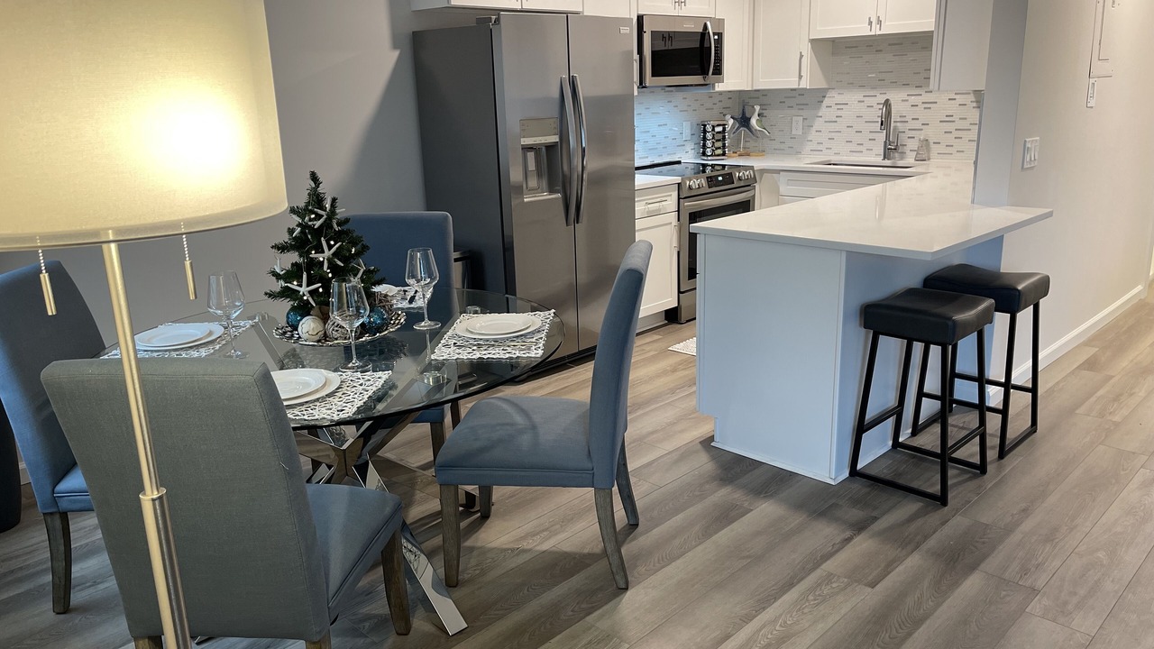 Photo of Kitchen in Lantana