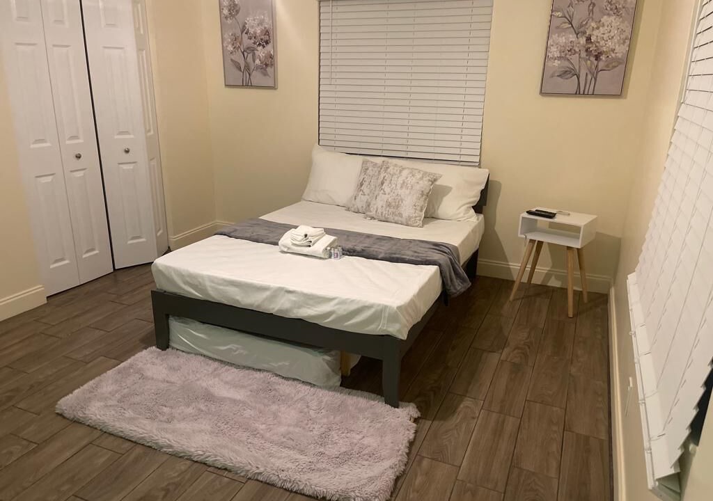 Photo of Bedroom in Greenacres