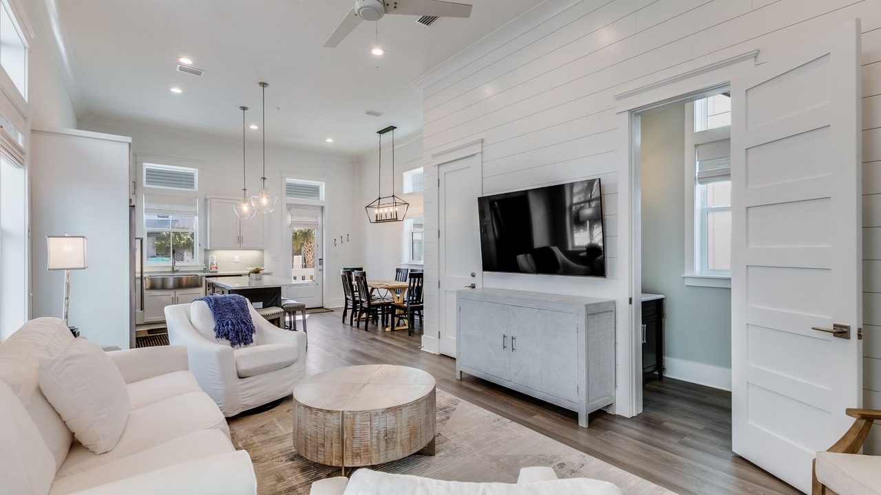 Photo of Livingroom in Orange Beach