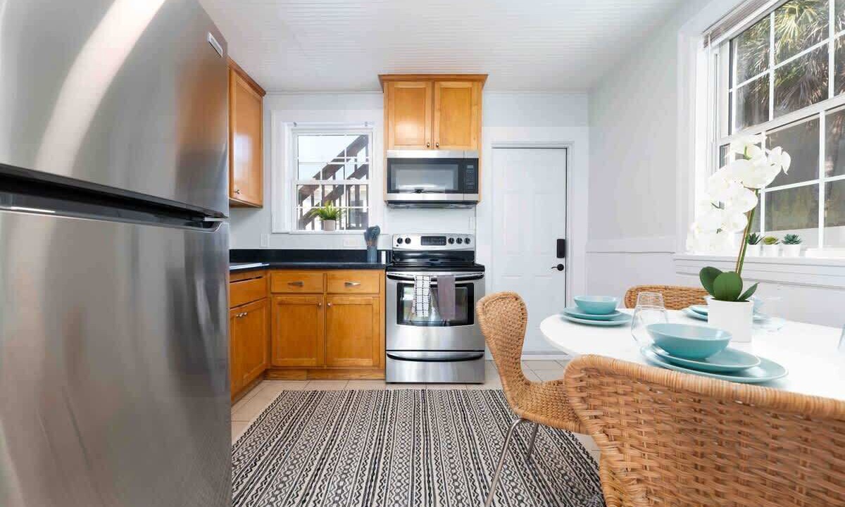 Photo of Kitchen in Neptune Beach