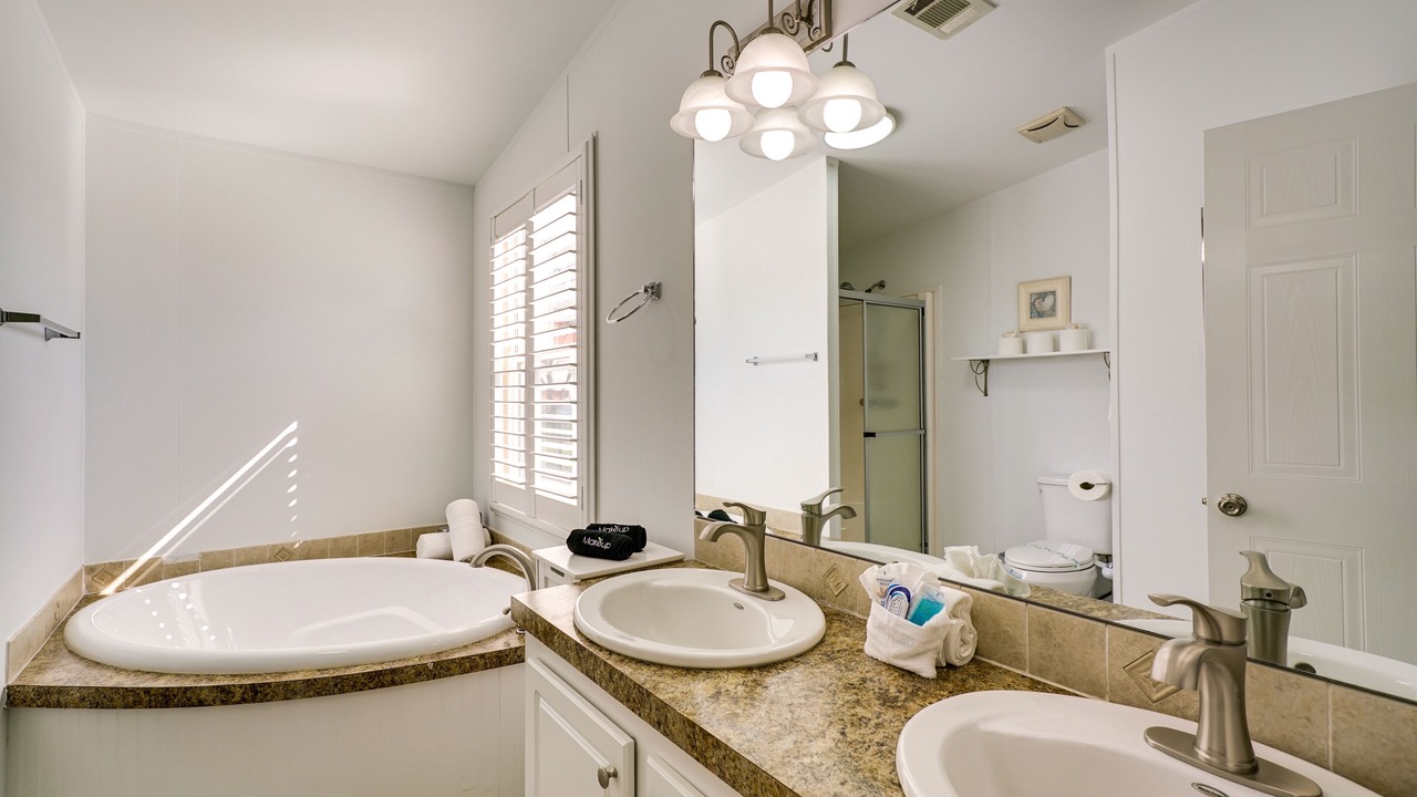 Photo of Bathroom in Iona