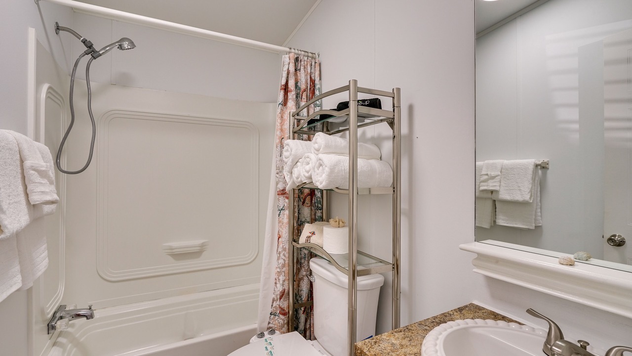 Photo of Bathroom in Iona