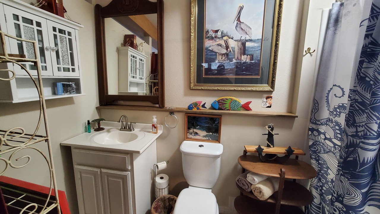 Photo of Bathroom in Navarre