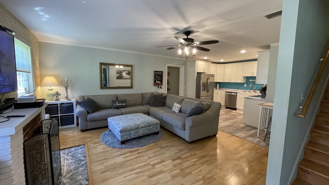 Photo of Livingroom in Tallahassee