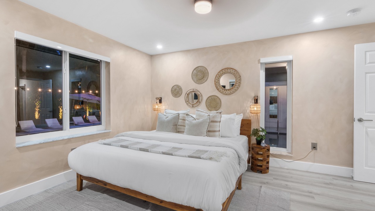 Photo of Bedroom in River Oaks