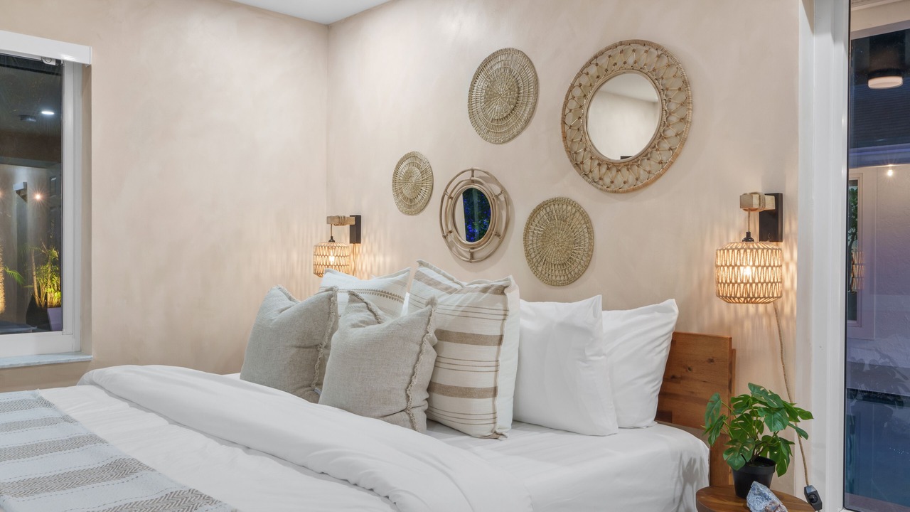 Photo of Bedroom in River Oaks