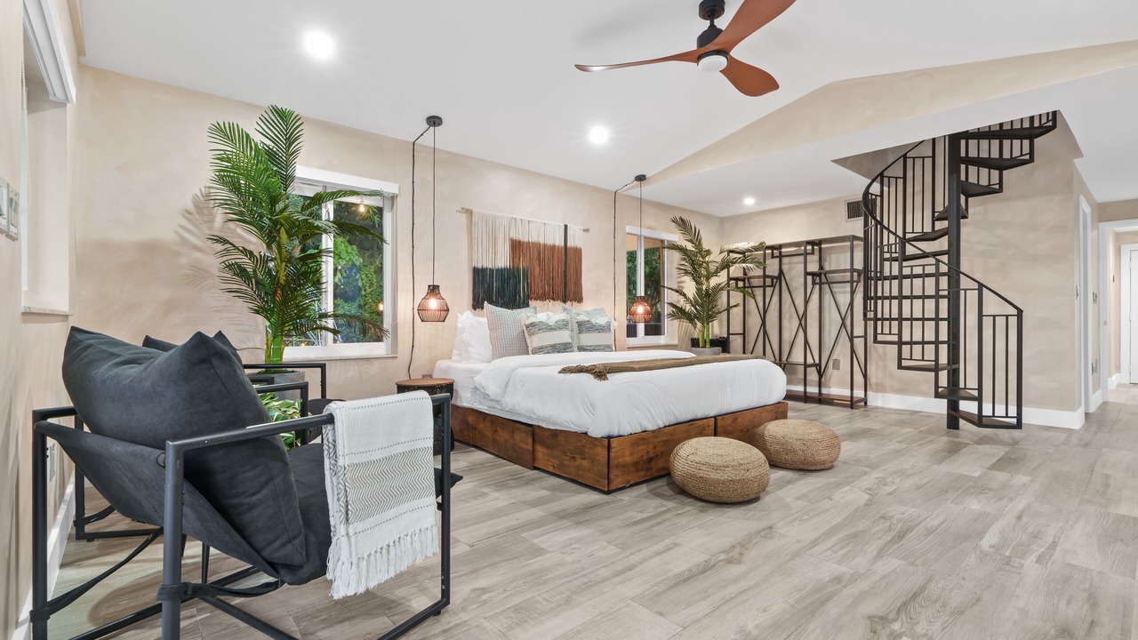 Photo of Bedroom in River Oaks