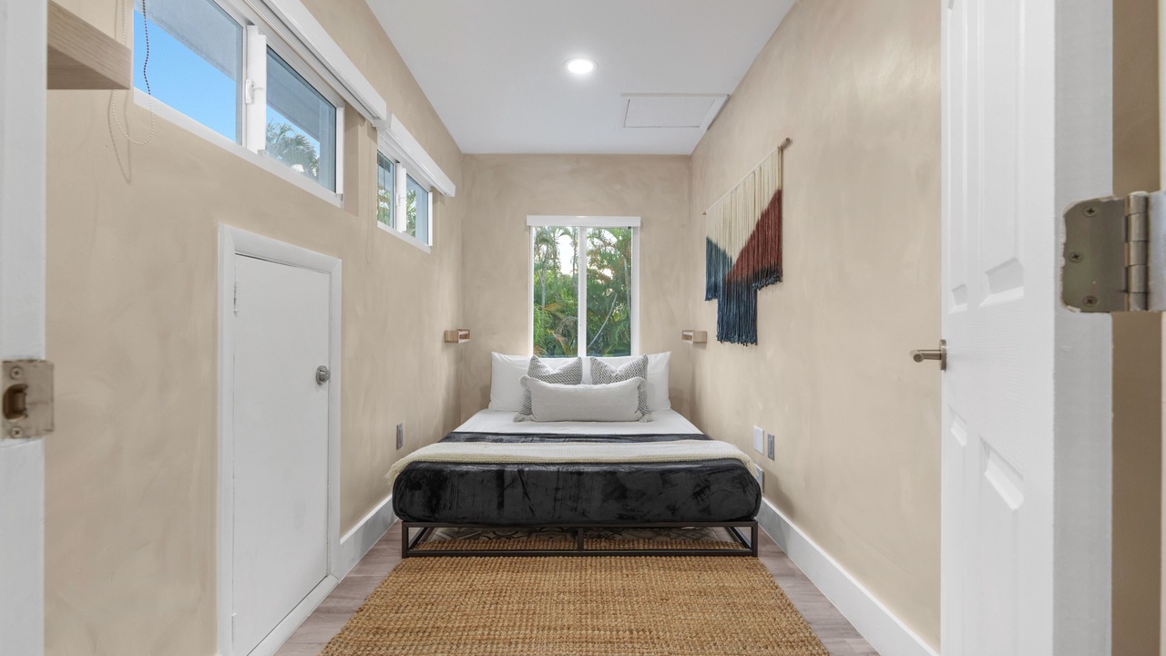 Photo of Bedroom in River Oaks