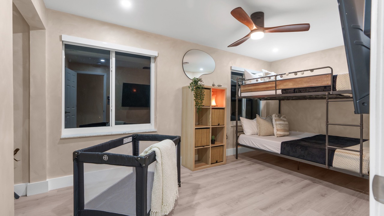 Photo of Bedroom in River Oaks