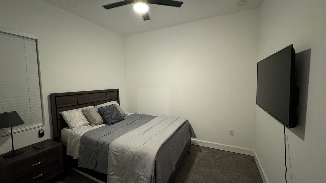 Photo of Bedroom in Trafalgar Village
