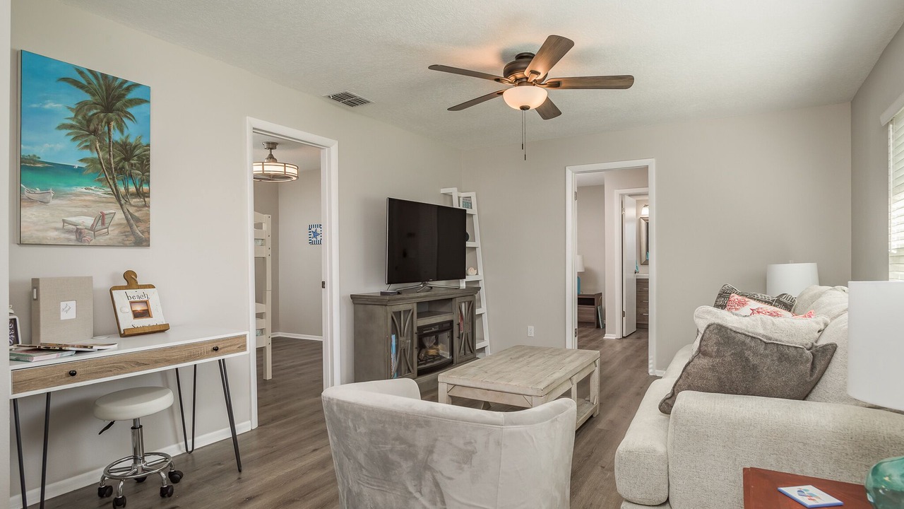 Photo of Livingroom in Palm Harbor
