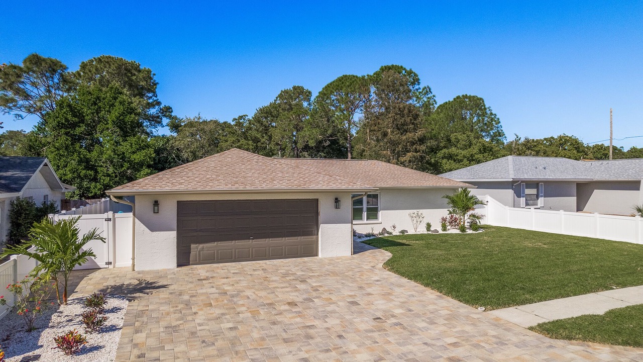Photo of Outdoor in Palm Harbor