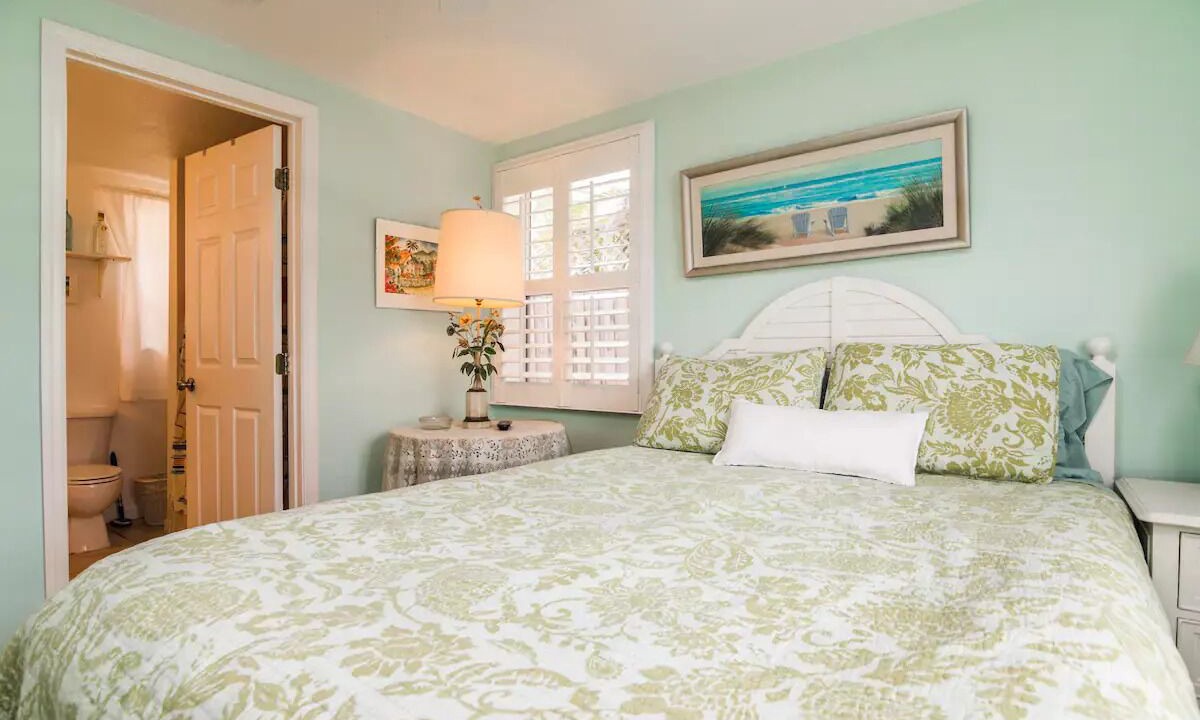 Photo of Bedroom in Melbourne Beach