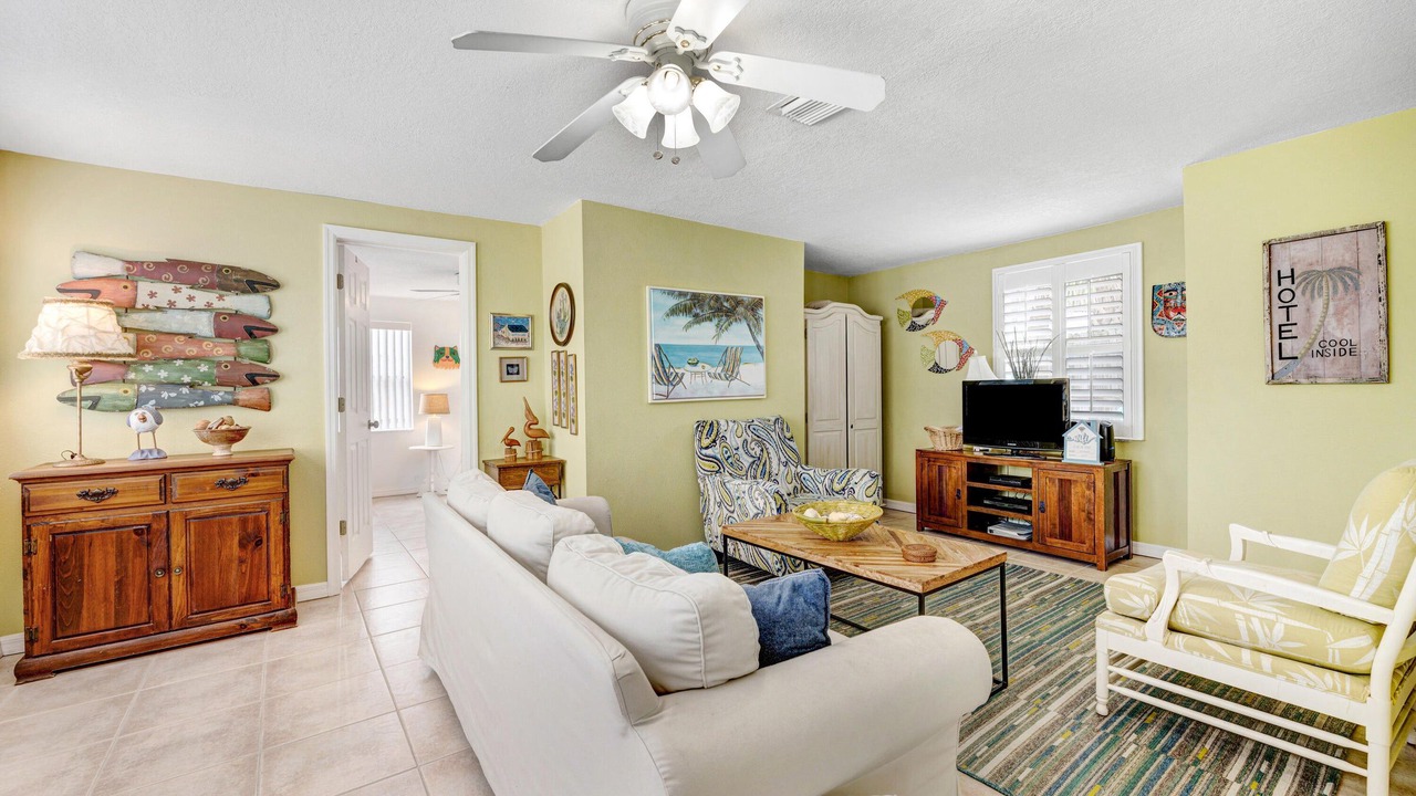 Photo of Livingroom in Melbourne Beach