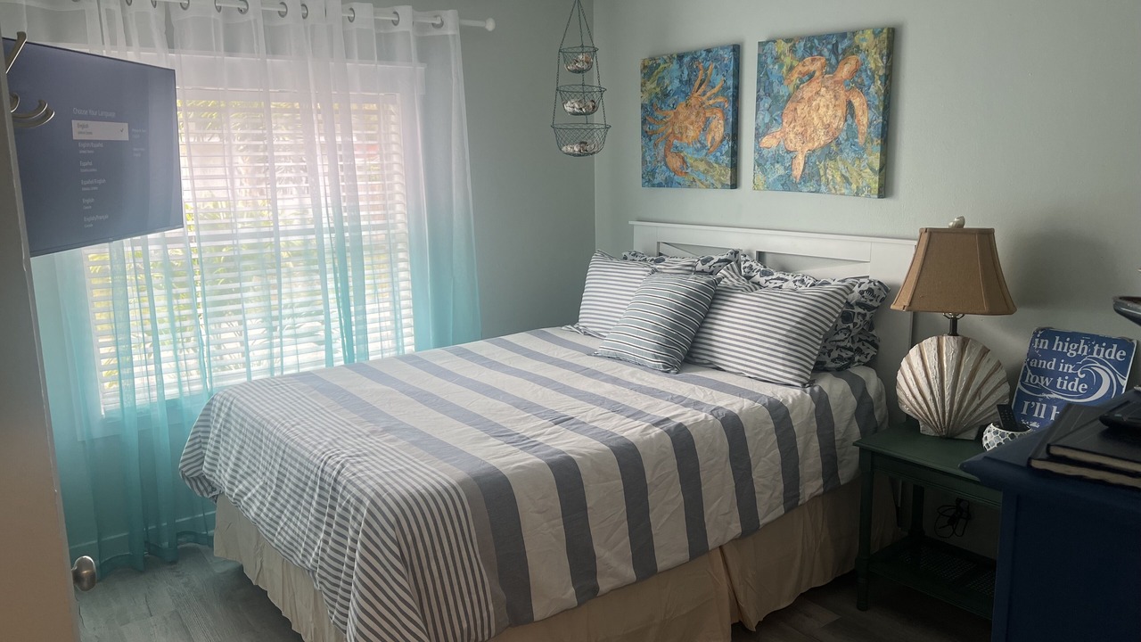 Photo of Bedroom in Bayou Oaks