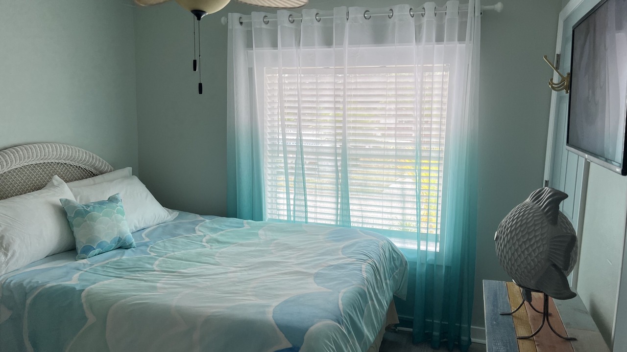 Photo of Bedroom in Bayou Oaks