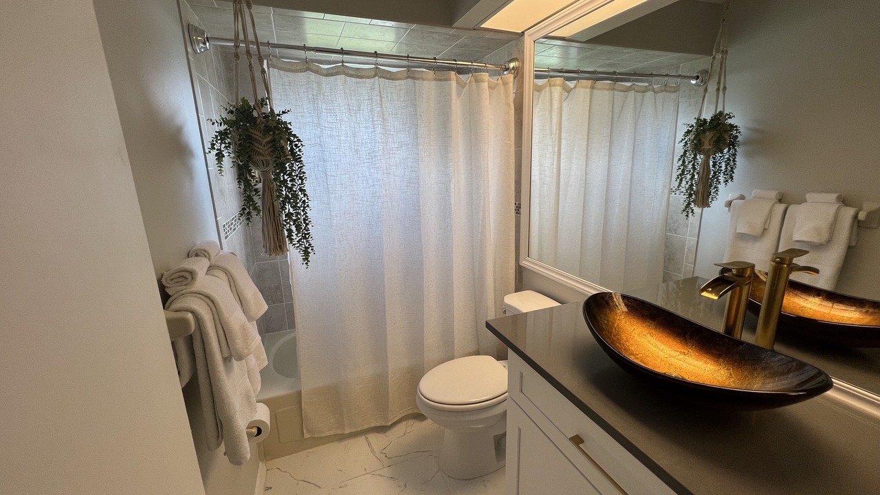 Photo of Bathroom in Sun 'N Lake