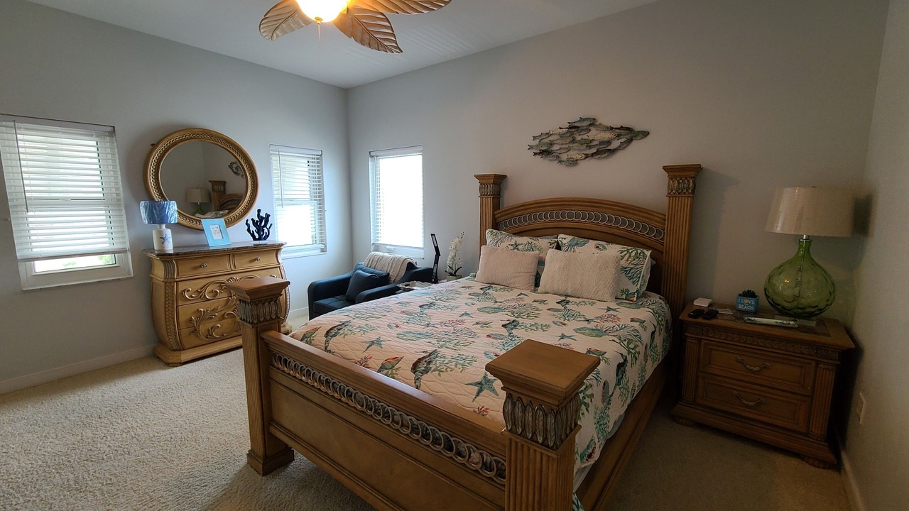 Photo of Bedroom in Trailer Estates