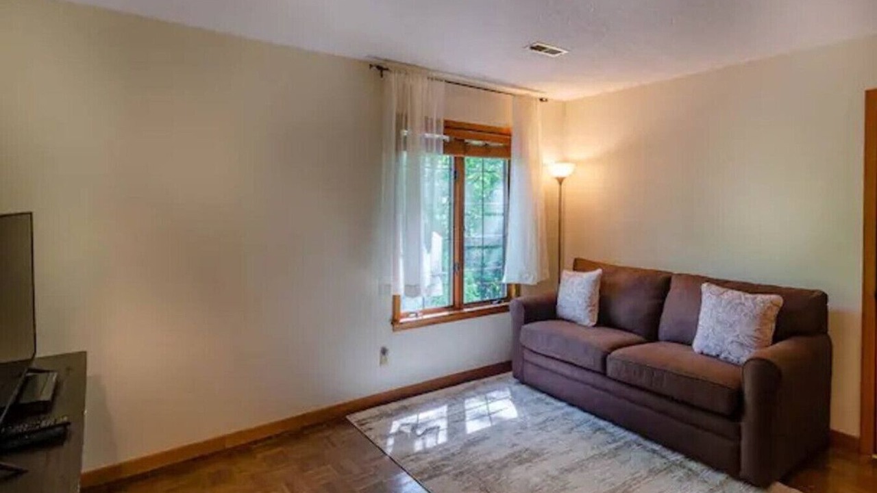 Photo of Livingroom in Franklin