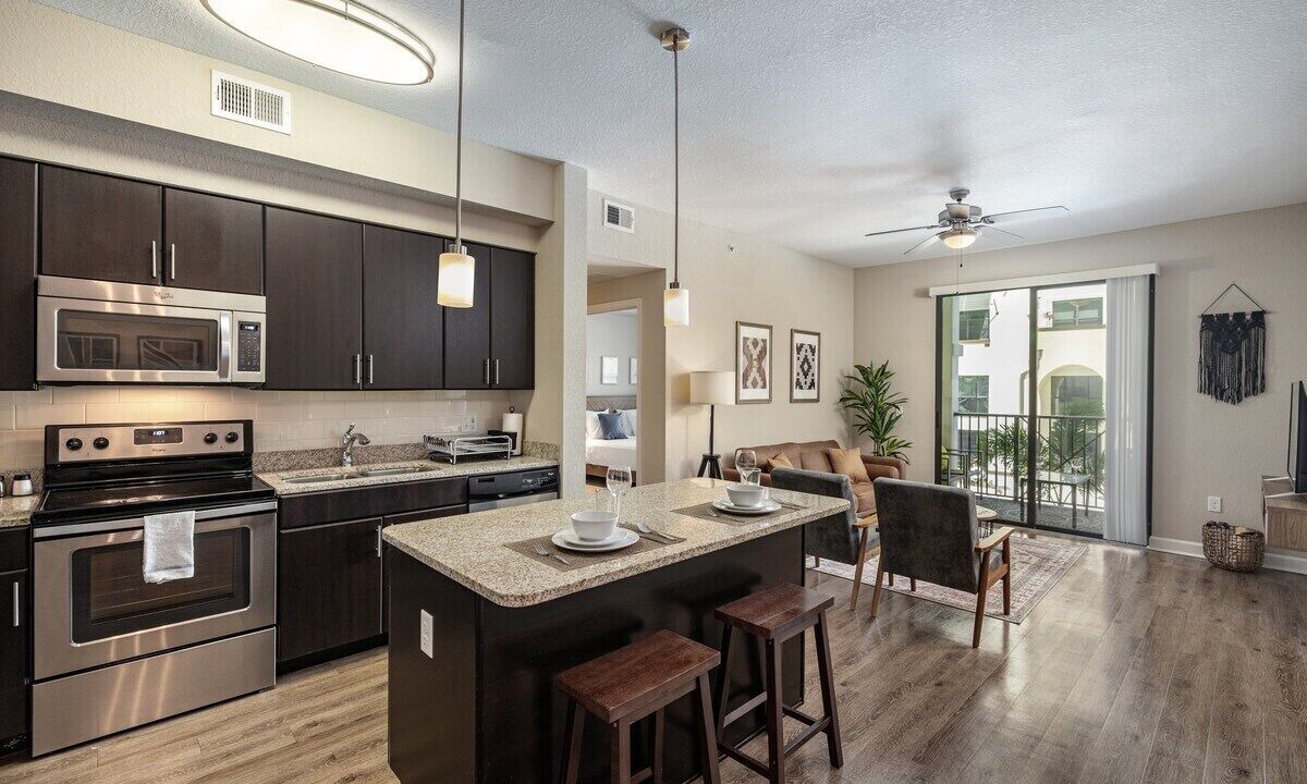 Photo of Kitchen in Carver City - Lincoln Gardens