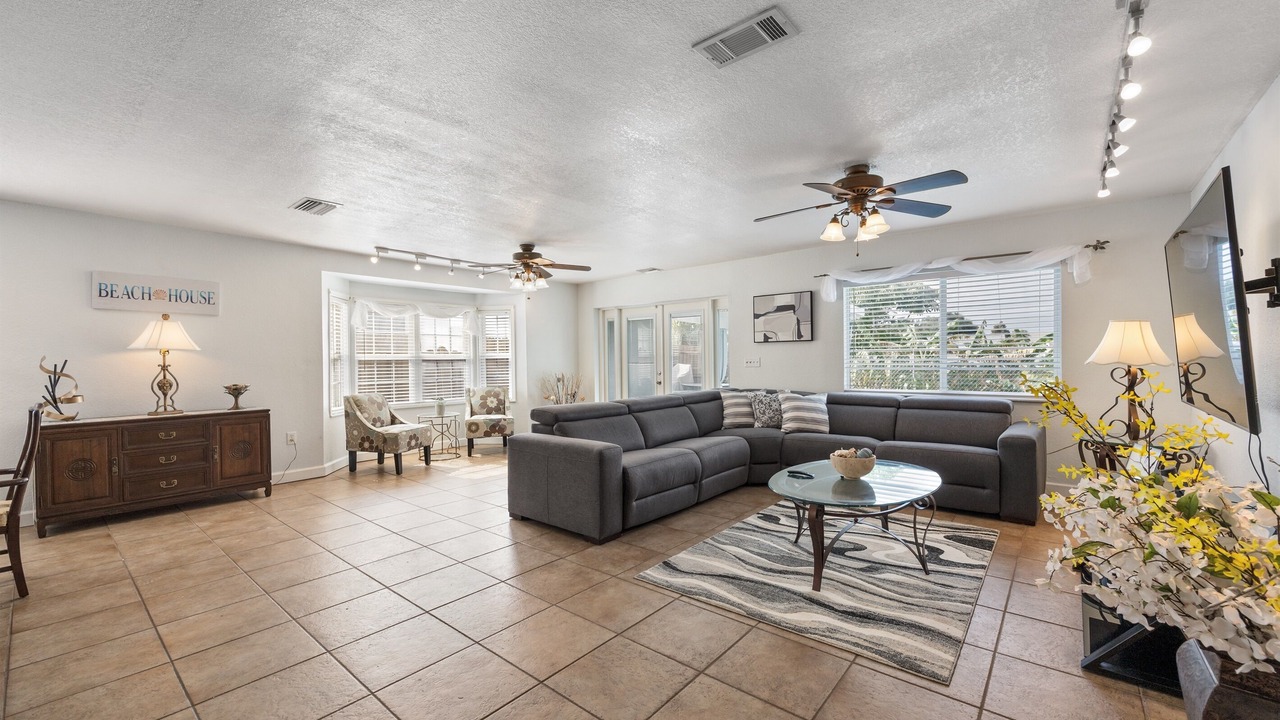 Photo of Bedroom in Pinebrook Estates