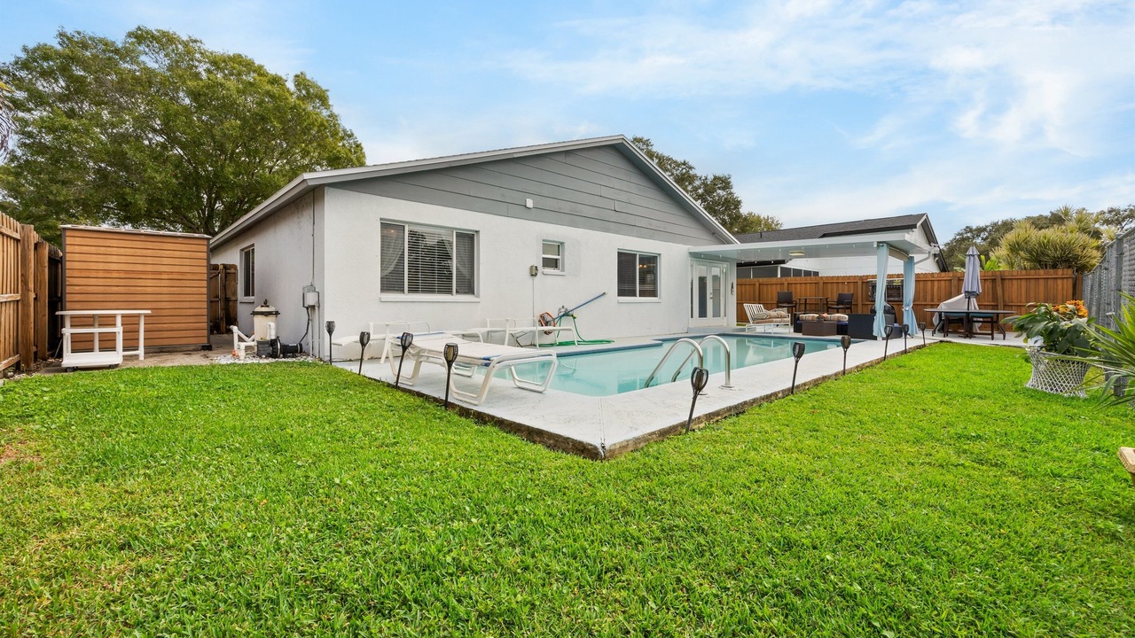 Photo of Outdoor in Pinebrook Estates