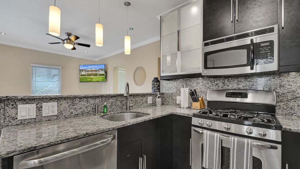 Photo of Kitchen in Hendricks and Venice Isles