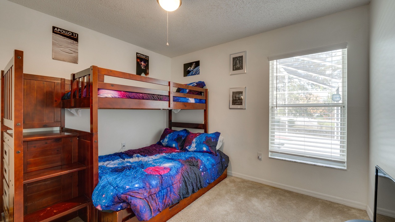 Photo of Bedroom in Sunridge Woods