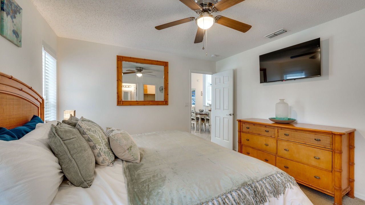 Photo of Bedroom in Sunridge Woods