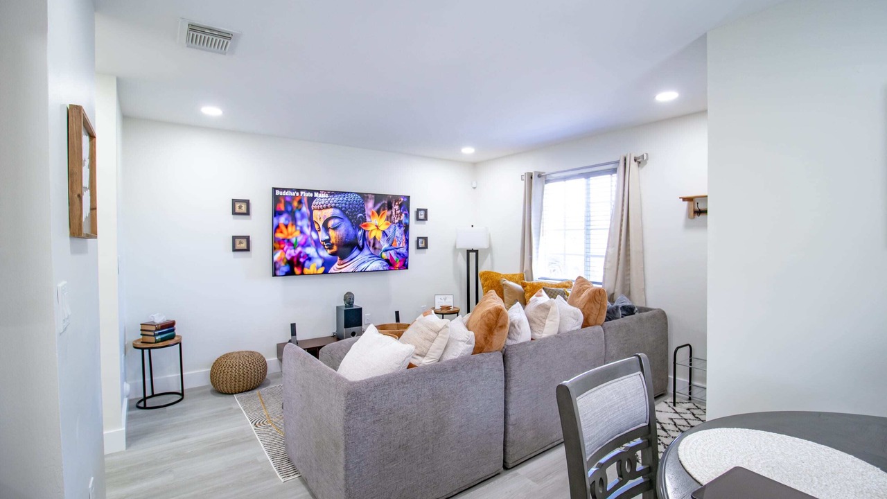 Photo of Bedroom in Cutler Bay