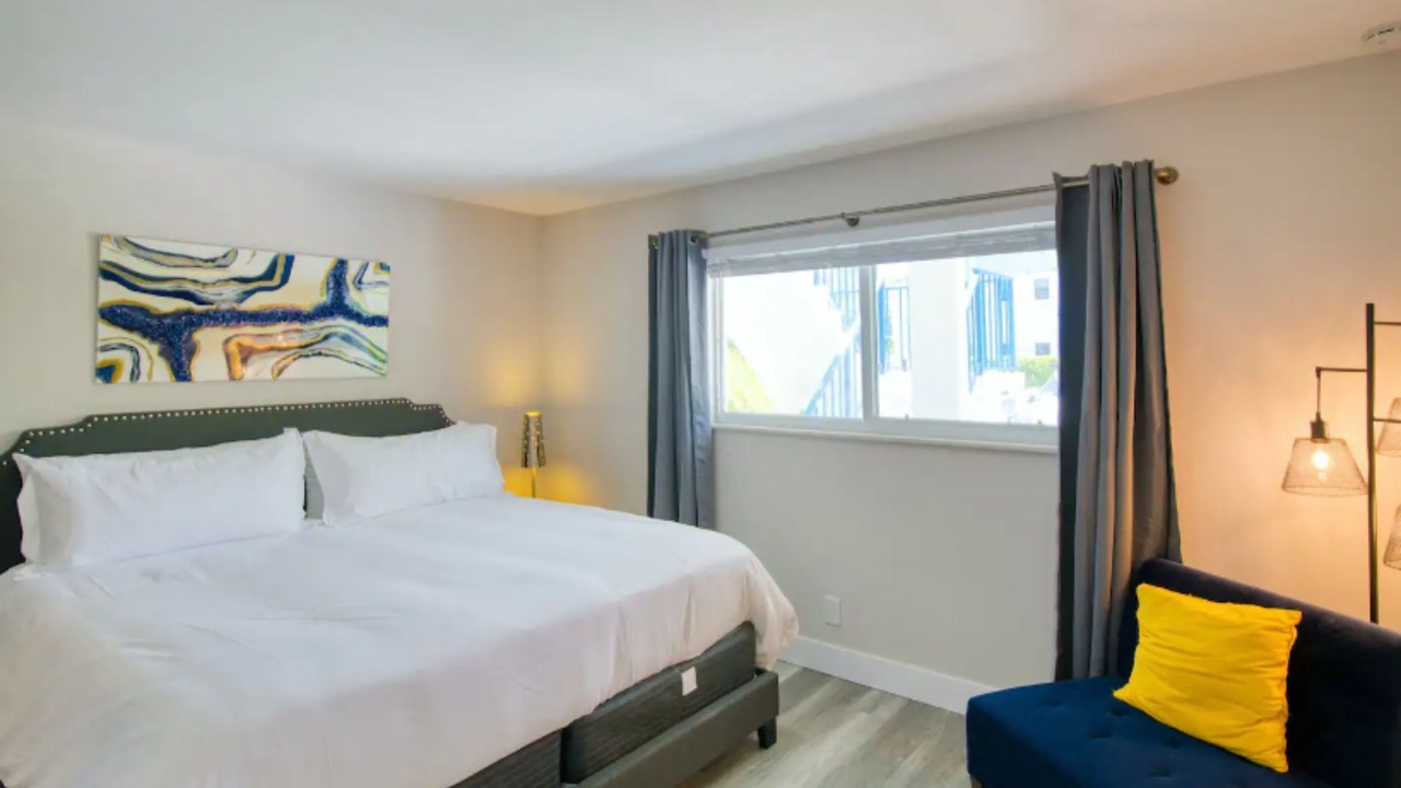 Photo of Bedroom in Palm Beach Shores