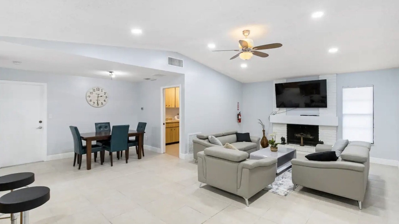 Photo of Livingroom in Clearwater