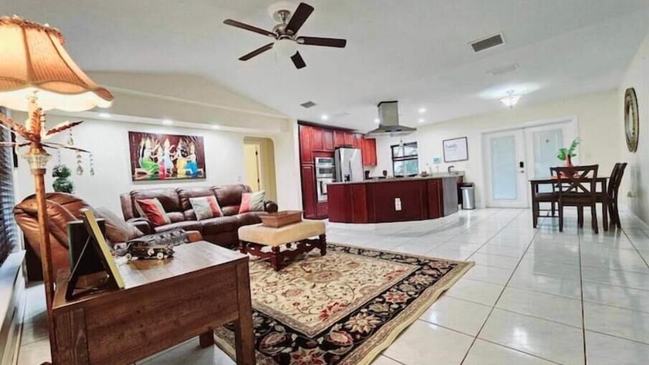 Photo of Livingroom in Sebring